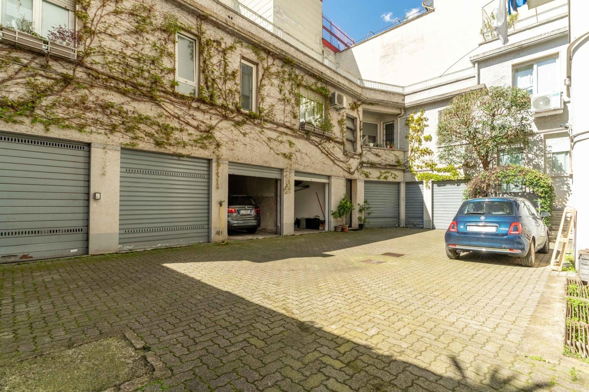Apartment Dreaming With Parking L25 Mailand